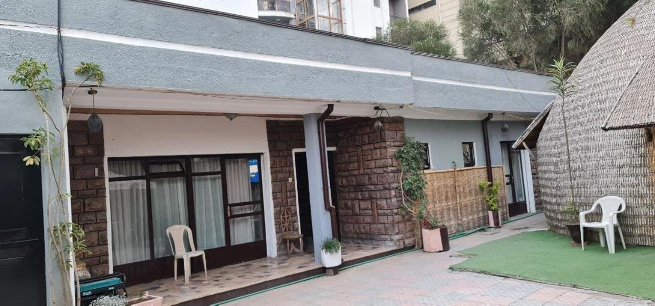 Lucy Guest House แอดดิสอาบาบา ภายนอก รูปภาพ