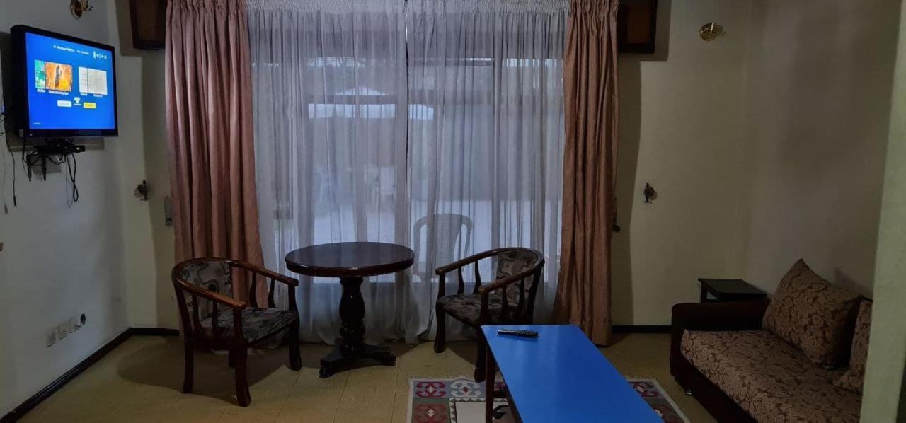 Lucy Guest House แอดดิสอาบาบา ภายนอก รูปภาพ